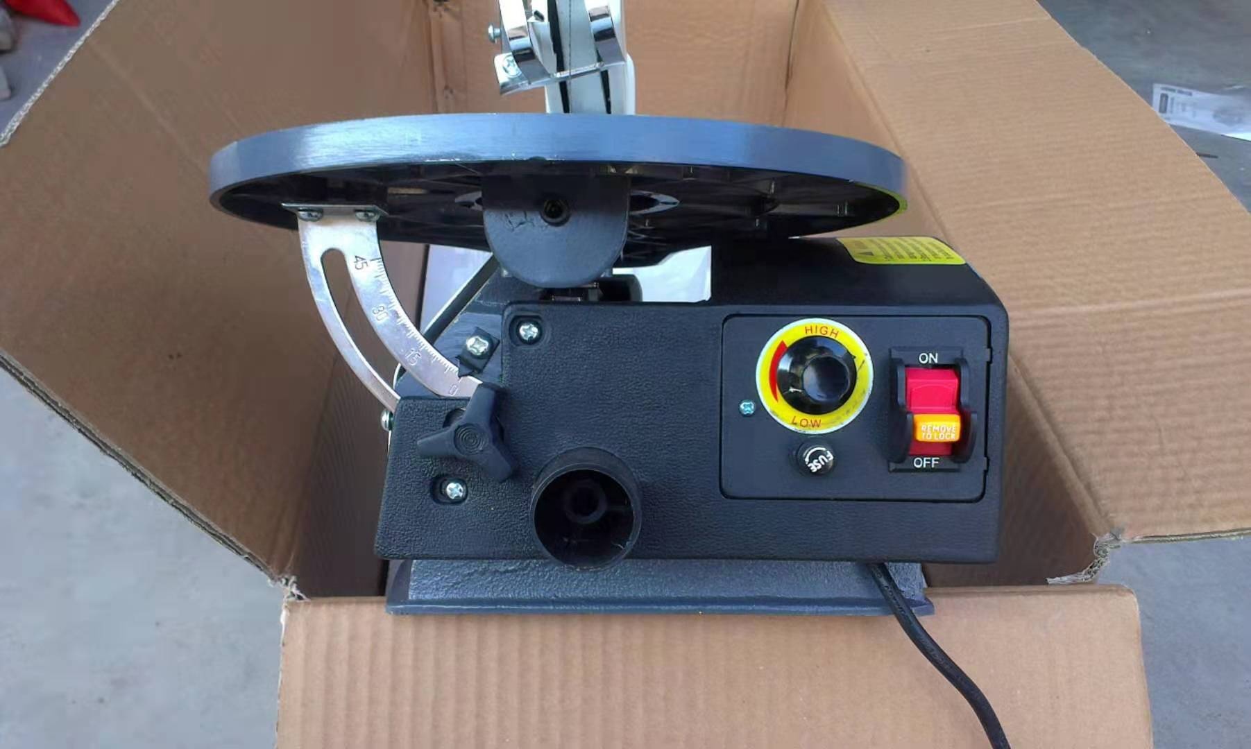 Wood Cutting Industrial Deskto – Woodworking Machinery recenzja i cena